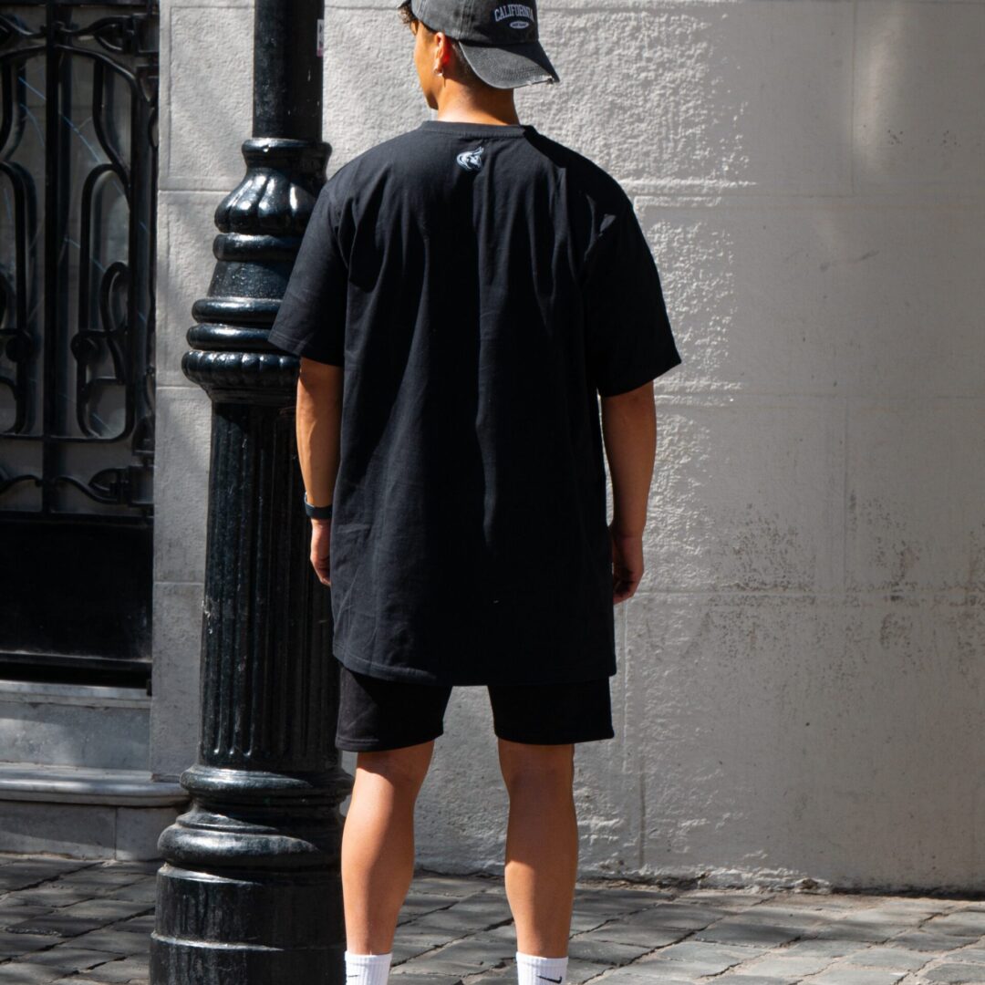 CALAVERA BULL BLACK
