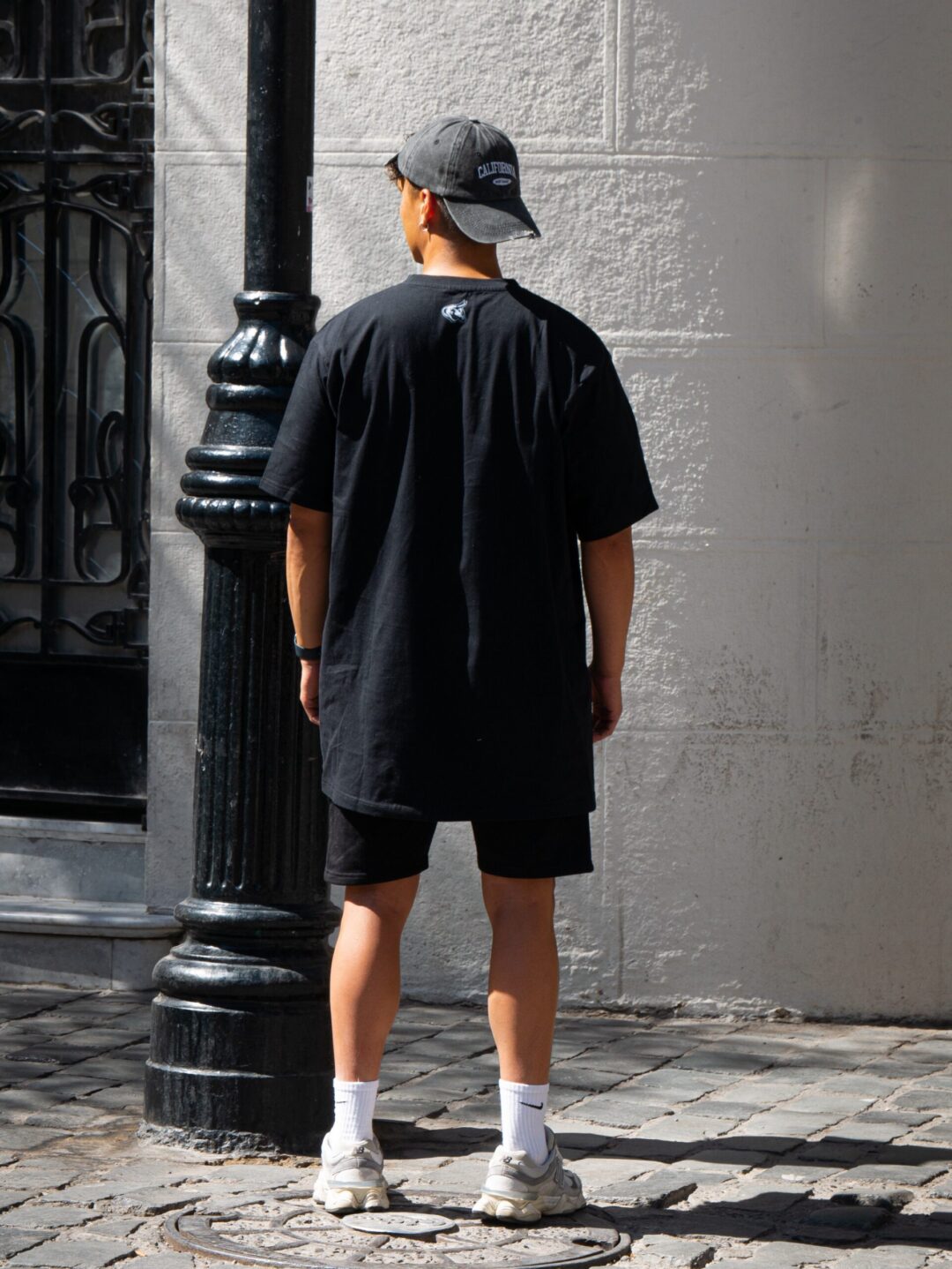 CALAVERA BULL BLACK